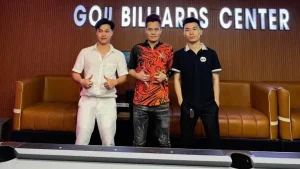 Go!! Billiards Center.